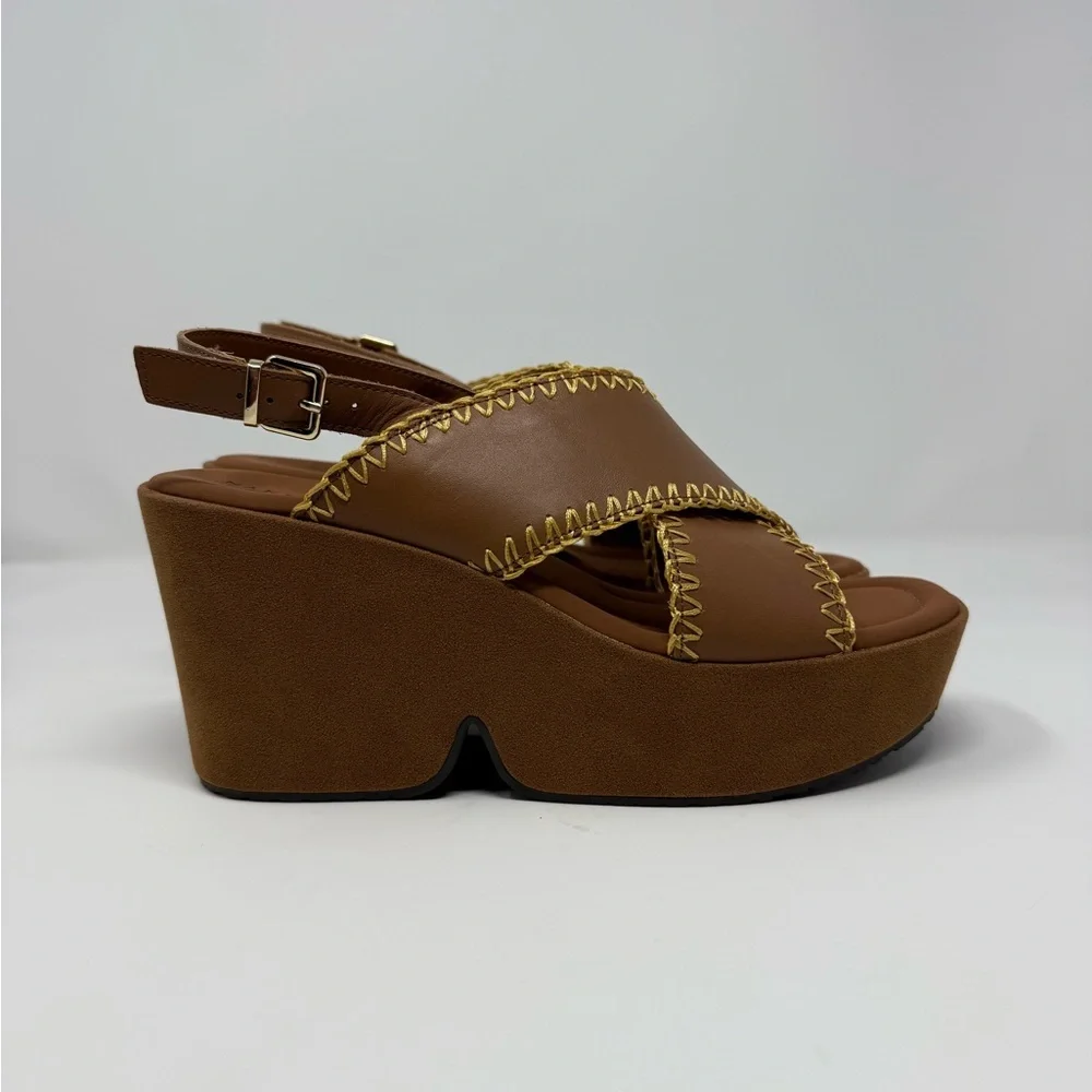 NWOT Naked Feet Tofino Heeled Sandals Size 8.5